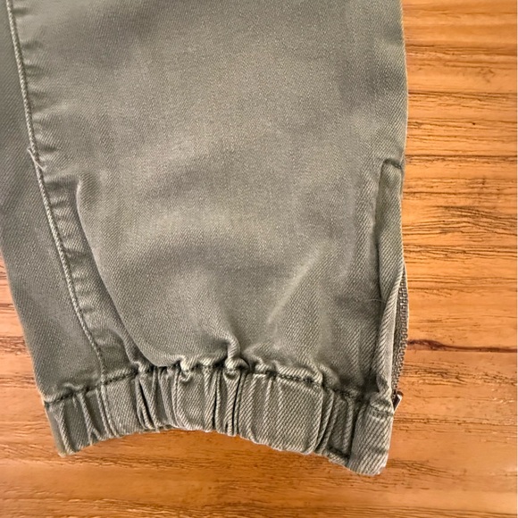 PAIGE Mayslie Jogger in Vintage Ivy Green Size 28 - Picture 5 of 16